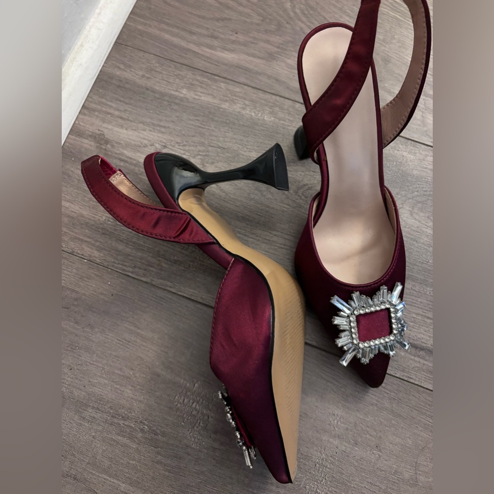 Tiny heels